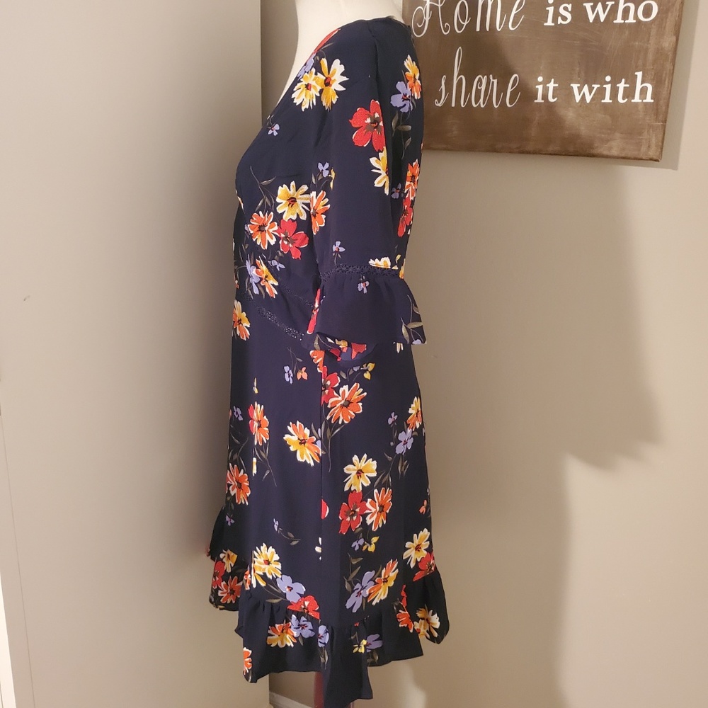 Suzanne Betro Navy Floral Dress - Picture 3 of 9